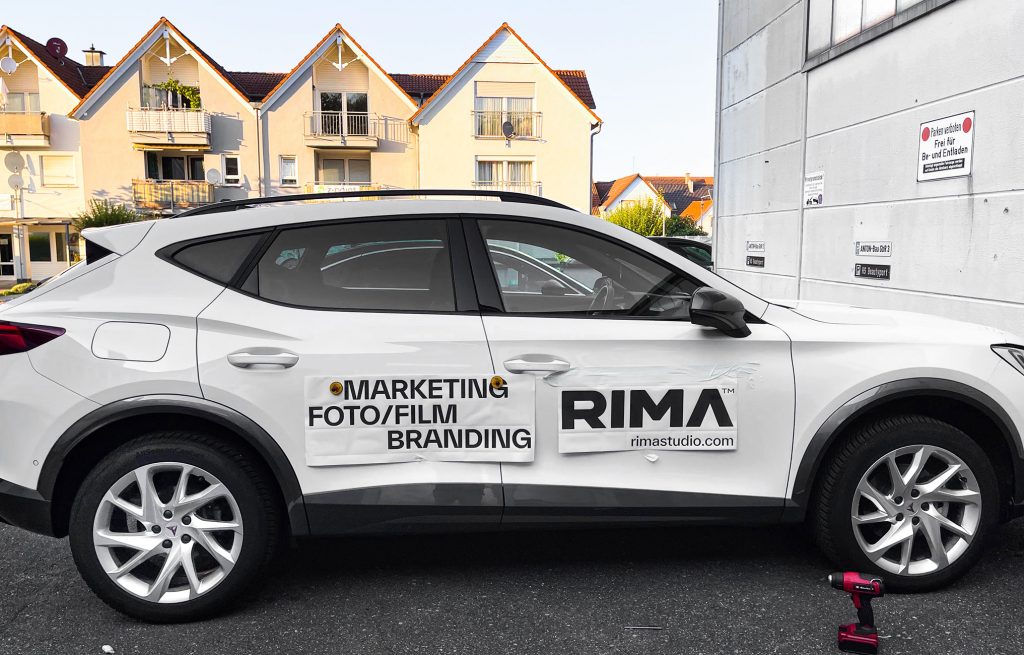 fahrzeugbeschruftung2